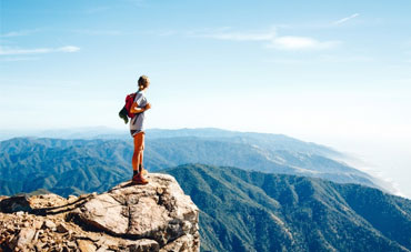 Ano sa magsuot kailan hiking sa labas