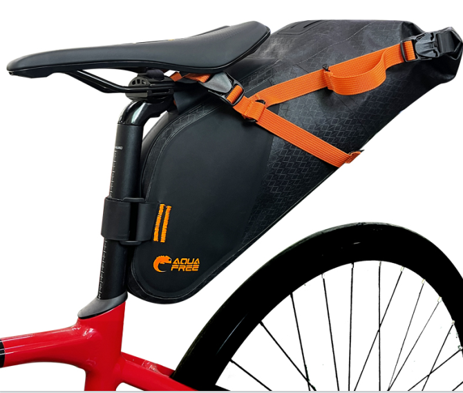 Ang Tipan ng Late Autumn ---Sealock Bicycle Bag