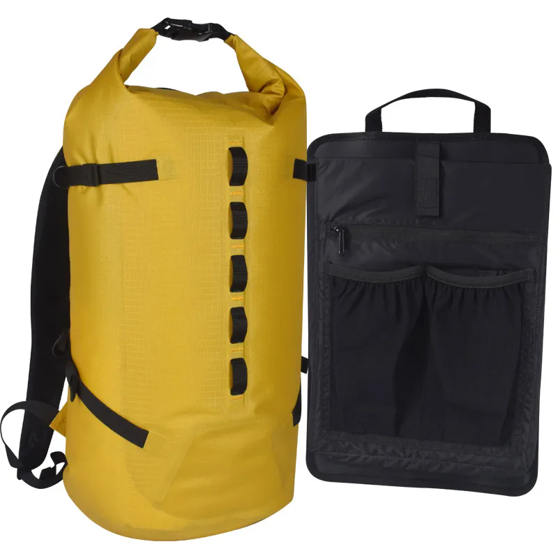 Ano ang isang kaswal na hindi tinatagusan ng tubig na natitiklop na backpack?