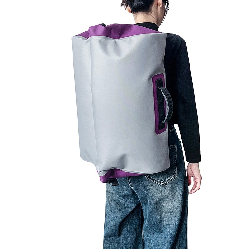 Ano ang pagkakaiba sa pagitan ng pagpapasadya ng backpack at mountaineering bag?