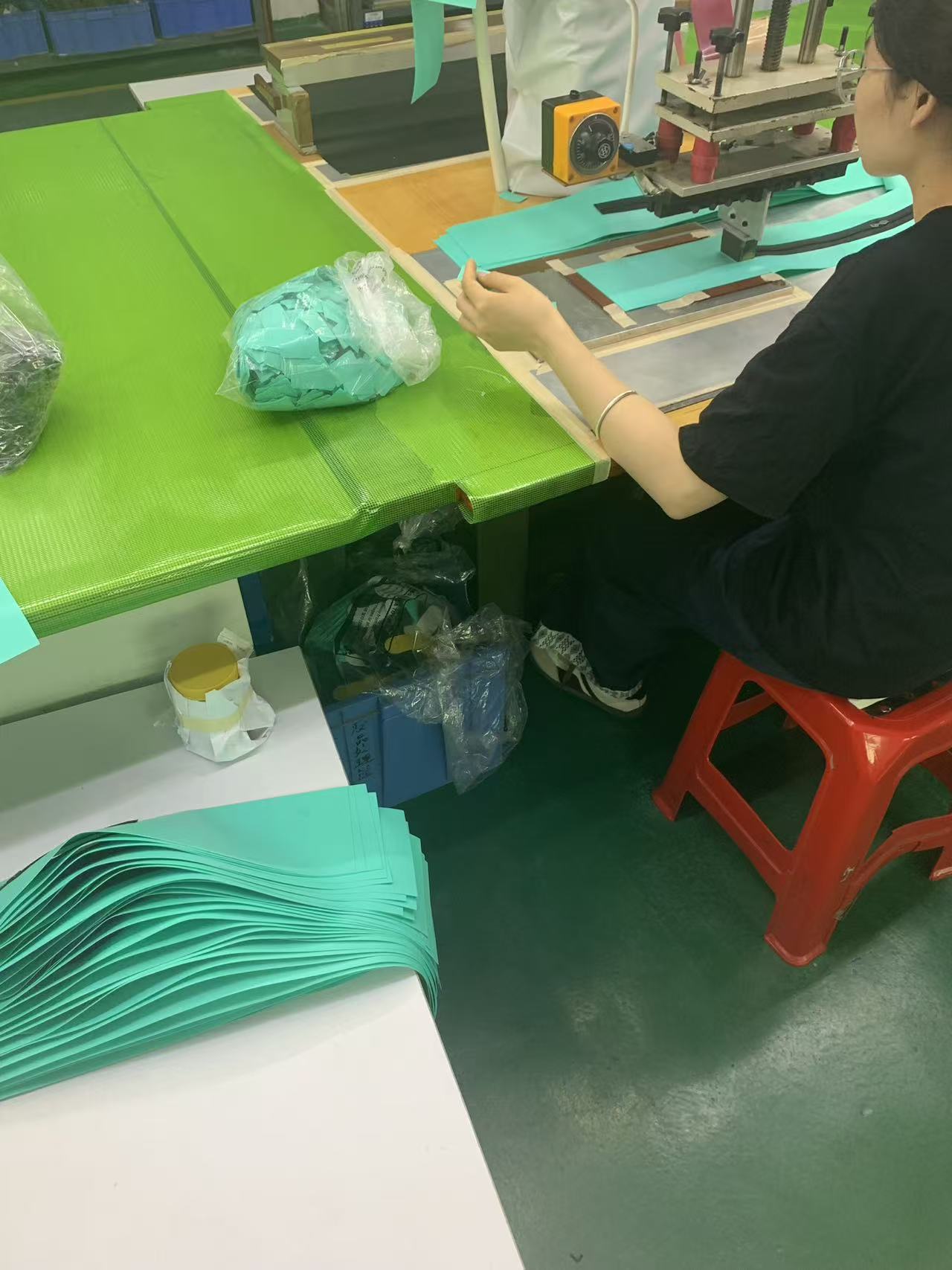 The Green Evolution: Transitioning to PFAS-Free TPU sa High-Performance Waterproof Gear
