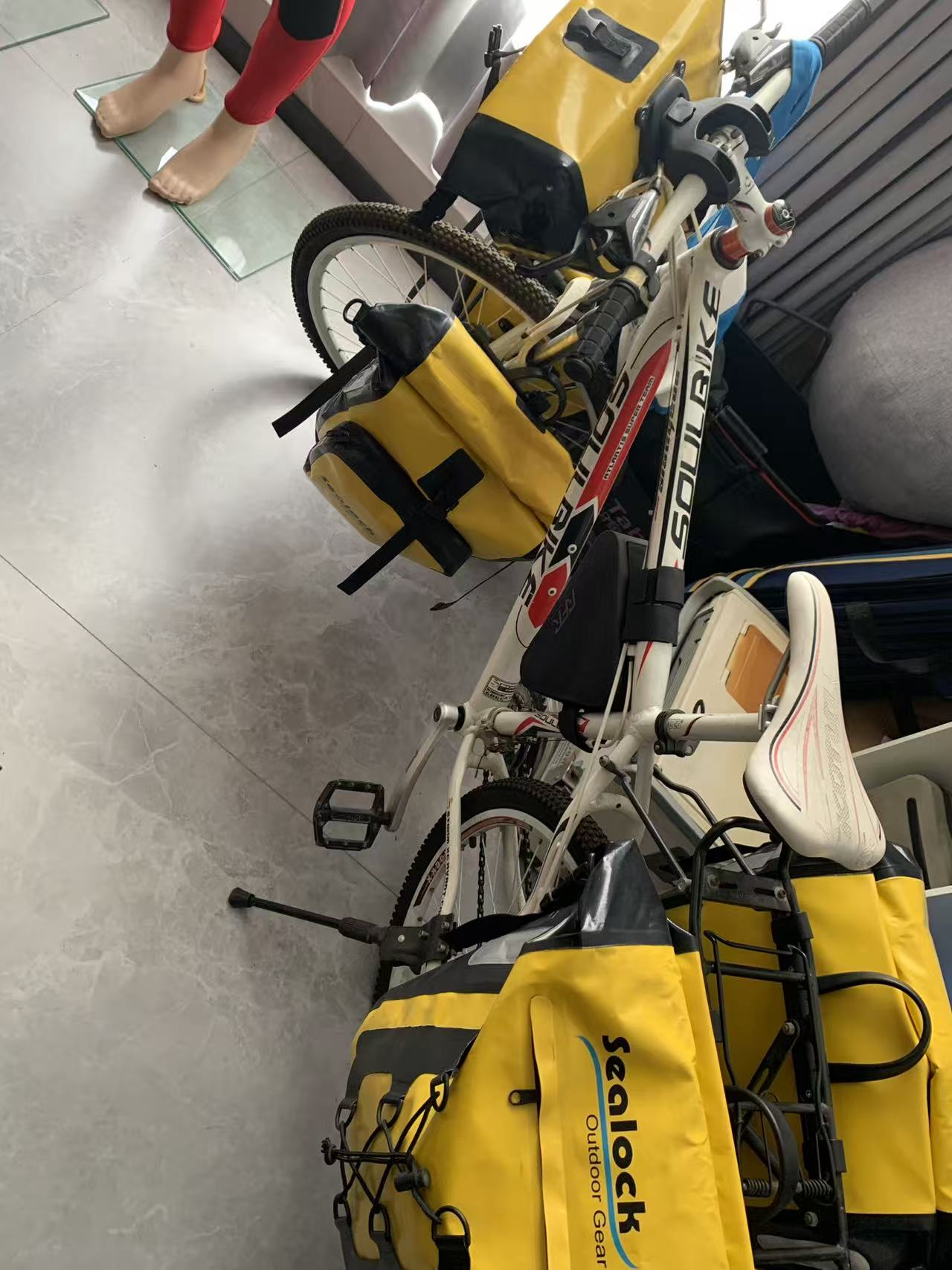 Waterproof Handlebar Bag kumpara sa Frame Bag