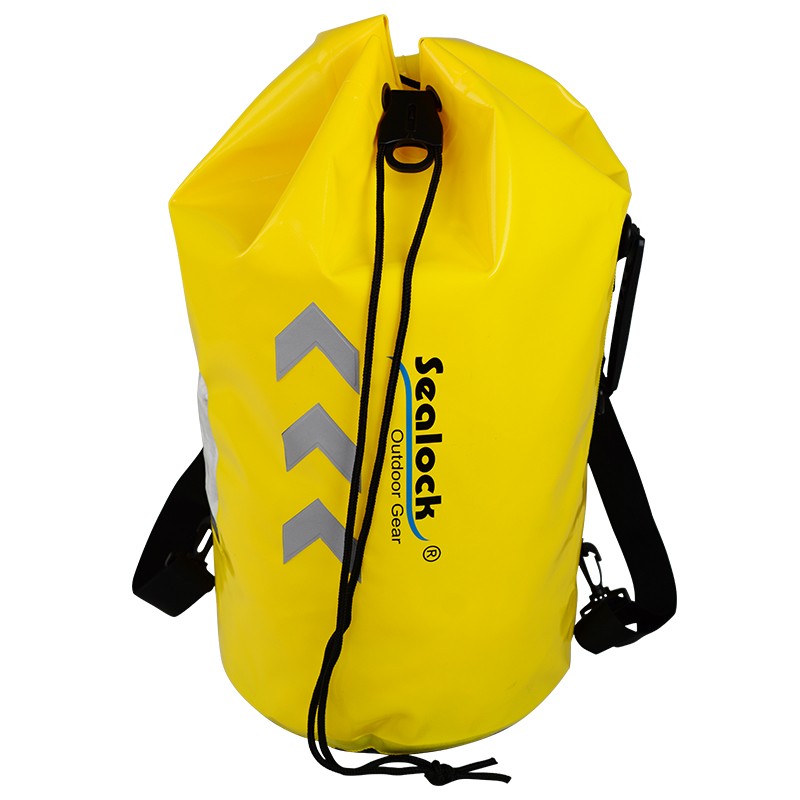 Pag -akyat ng rappelling bag